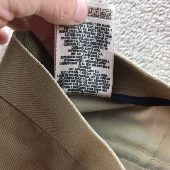 Dockers Mens Pants Size 44x30 Khaki Classic Fit Chino Straight Flat Front Tan - Picture 12 of 16